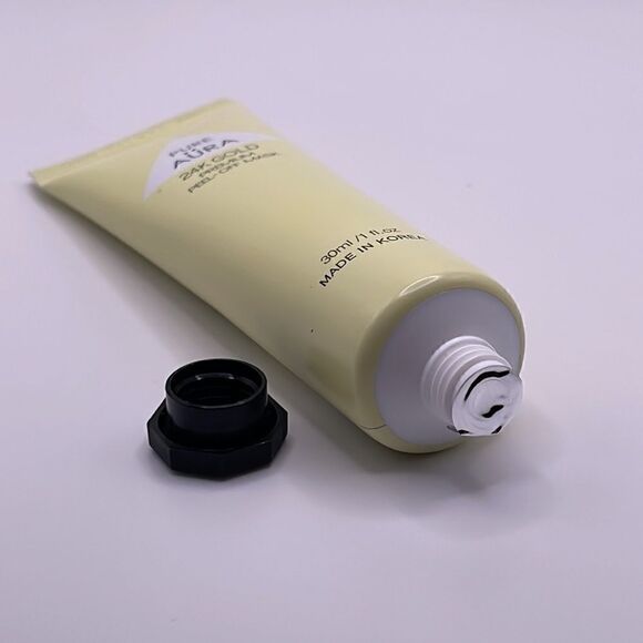 5/$30 beauty bundle, PURE AURA 24k gold premium peel off mask - Picture 7 of 7